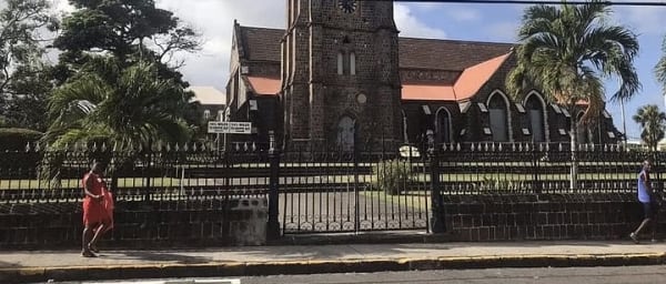 4-Hour Basseterre City and Beach Tour with Historic Landmarks