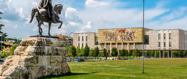 8-Hour Tirana Heritage City Tour with Dajti cable car ride