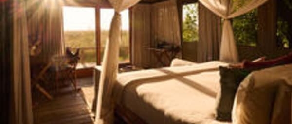 3-Day Moremi Safari at Camp Xakanaxa with Land and Water Safaris