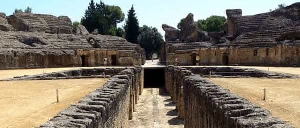 3-Hour Itálica Archaeological Tour from Seville with Roman Heritage