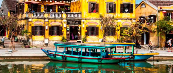 7-Day Trek and Cruise Through Vietnam from Sapa to Chàm Island