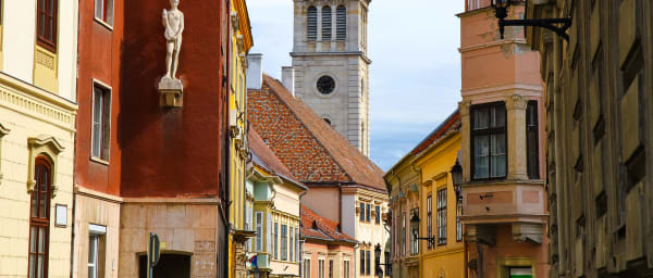 3-Day Hungarian Castles and Towns Tour from Budapest with Wine Tasting