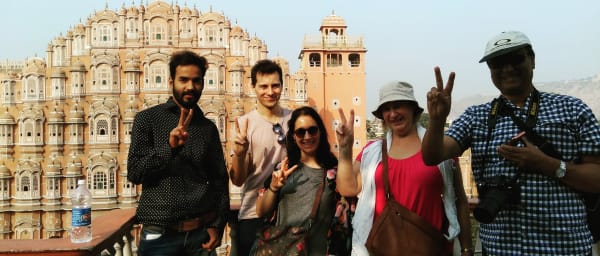 2-Hour Walking Tour of Jaipur with Hawa Mahal and Hidden Lanes