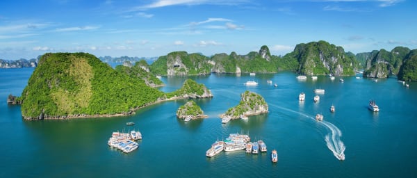 Full-Day Ha Long Bay Cruise from Hanoi with Thien Cung Cave