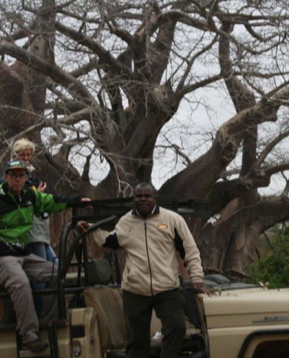 Wenhau  Safaris