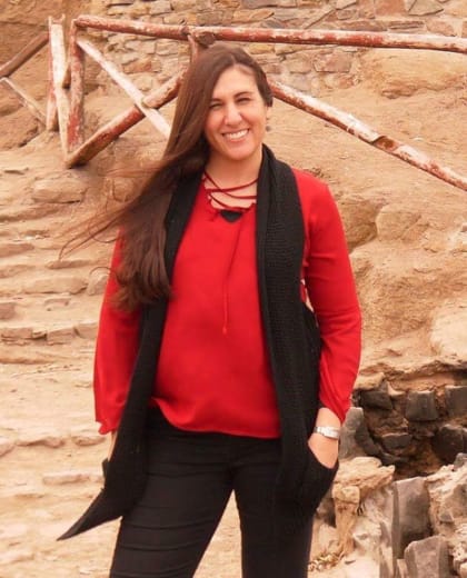 Vanessa Flores Mayer