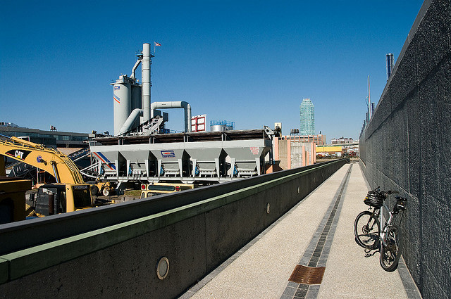 Newtown-Creek-Nature-Walk