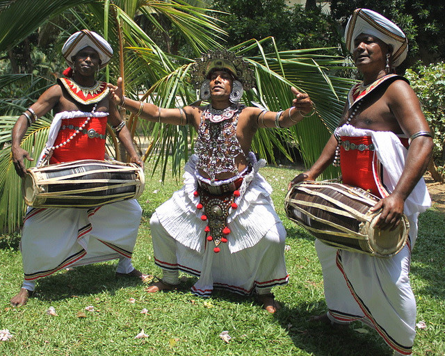 A traditional Ves dancing and gataberaya drumming stance