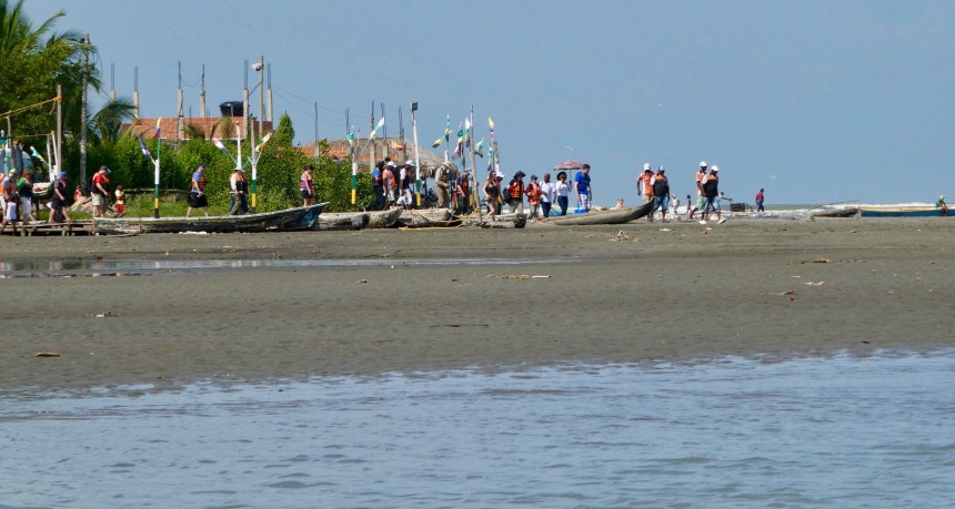 Tourist at La Boquilla Beach