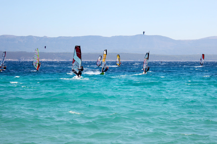 Windsurfers in Bol 
