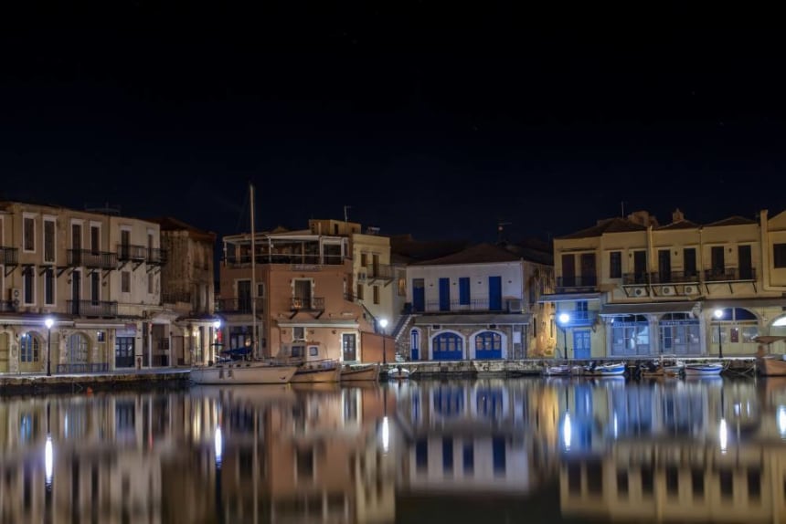 The night scene of Crete