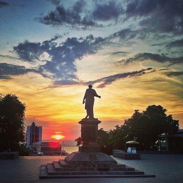 monument to Duke de Richelieu