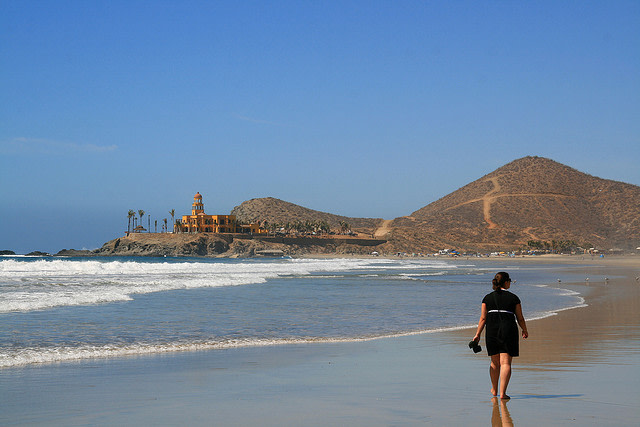 Los Cerritos Sandbar Walking