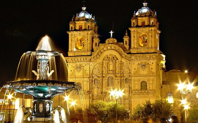 Cusco by night