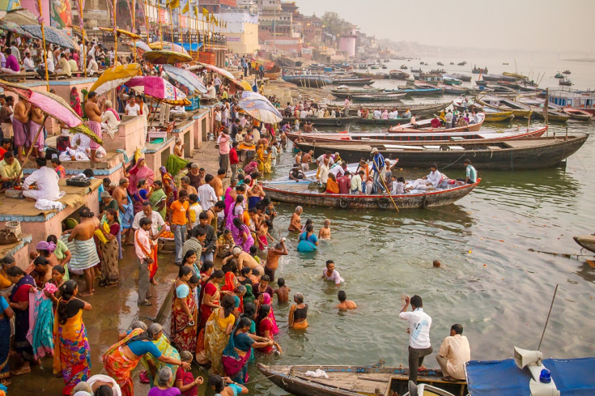 The rush of devotees at the ghat