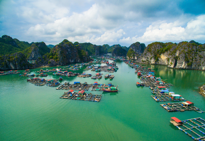Floating village in Cat Ba Island, Vietnam