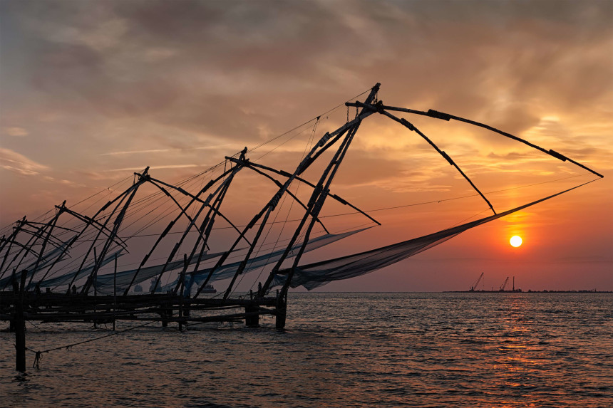 Kochi chinese fishnets on sunset