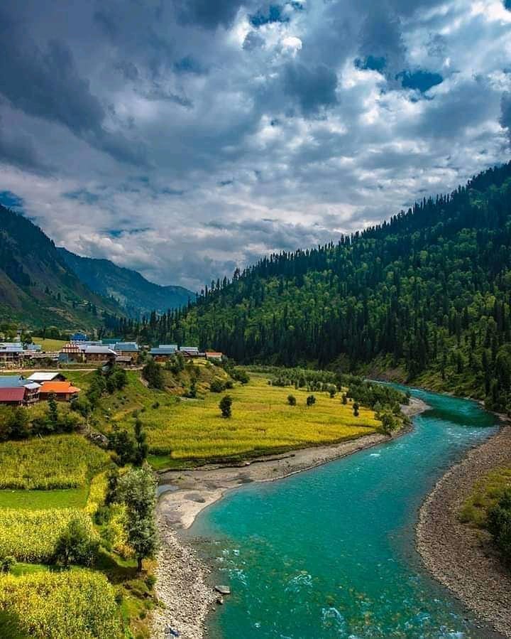 Image 1.1- Lolab Valley