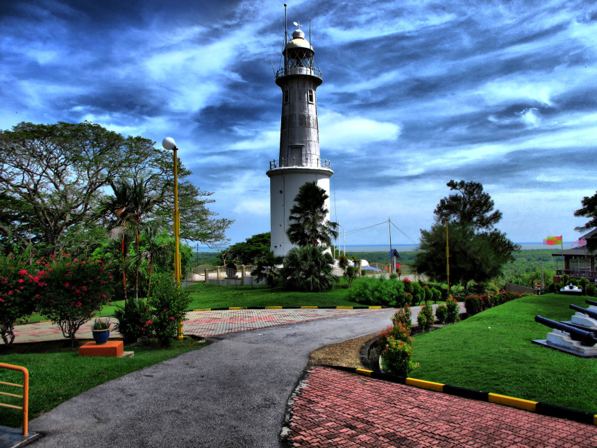 Lighthouse in Bukit Melawati