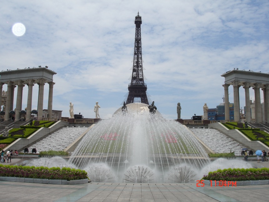window of the world eiffel tower