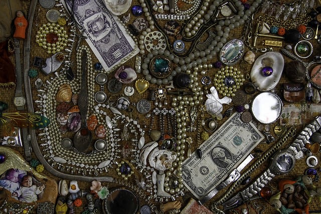 BARRO MESTIZO, ARTE MEMORIA Y TRADICION