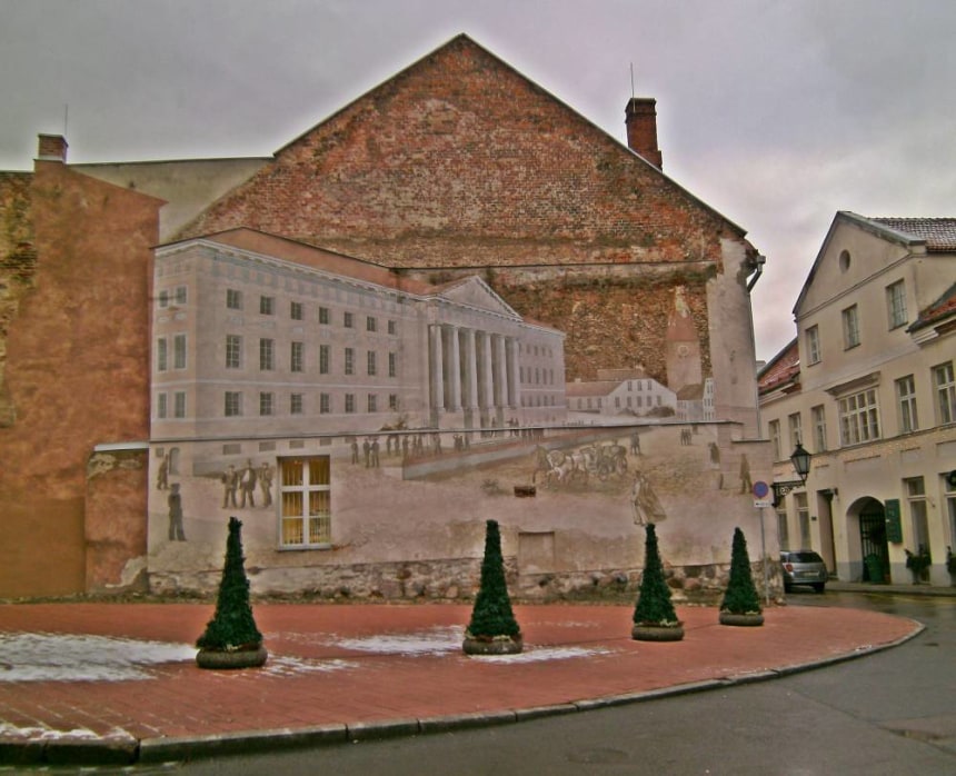 Tartu University Building