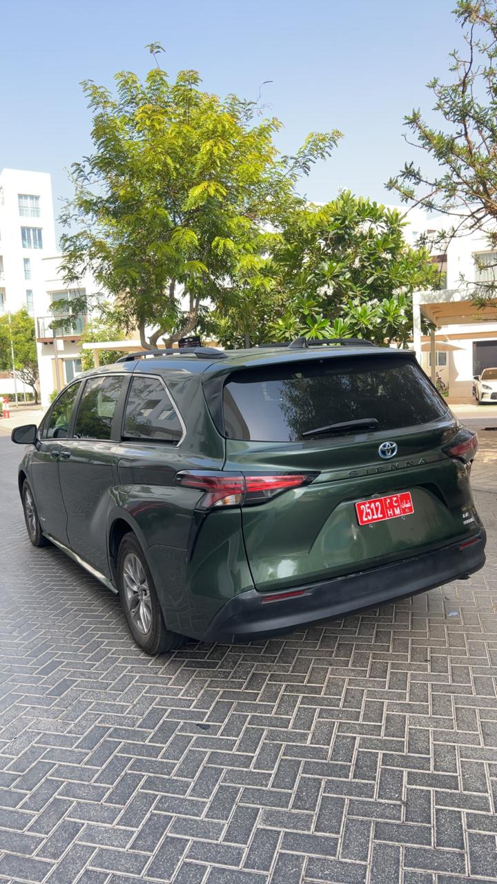 this is photos car that use for transfer from dubai to muscat