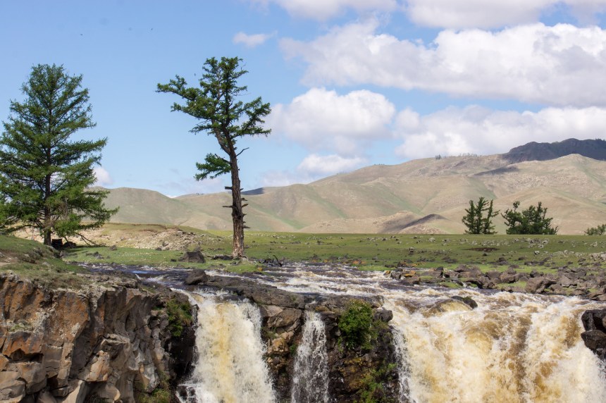 Orkhonii Waterfall