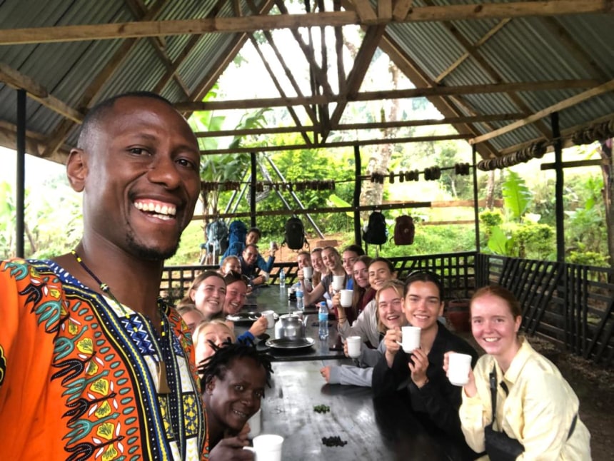 Tanzania Local Tour Guide