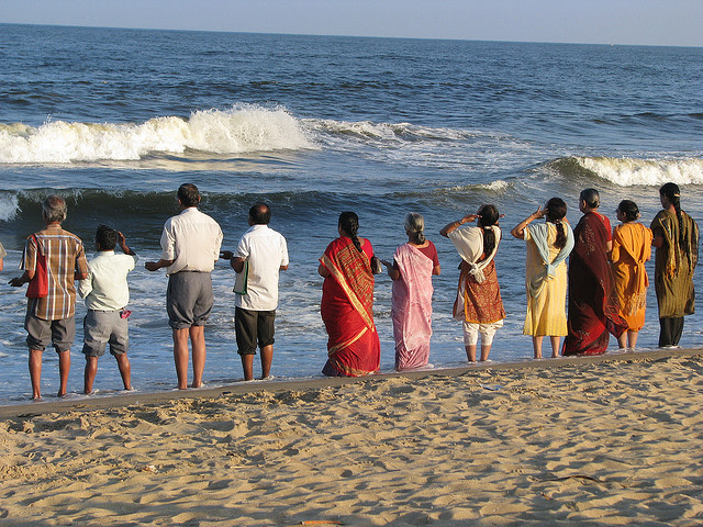 A family praying at shore in Chennai