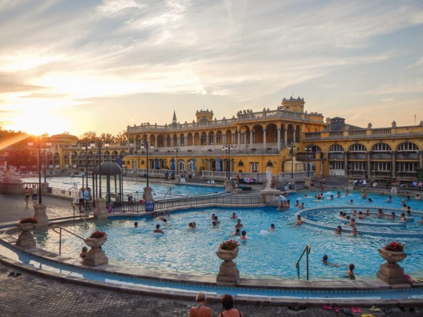 Budapest Hot Thermal Bath