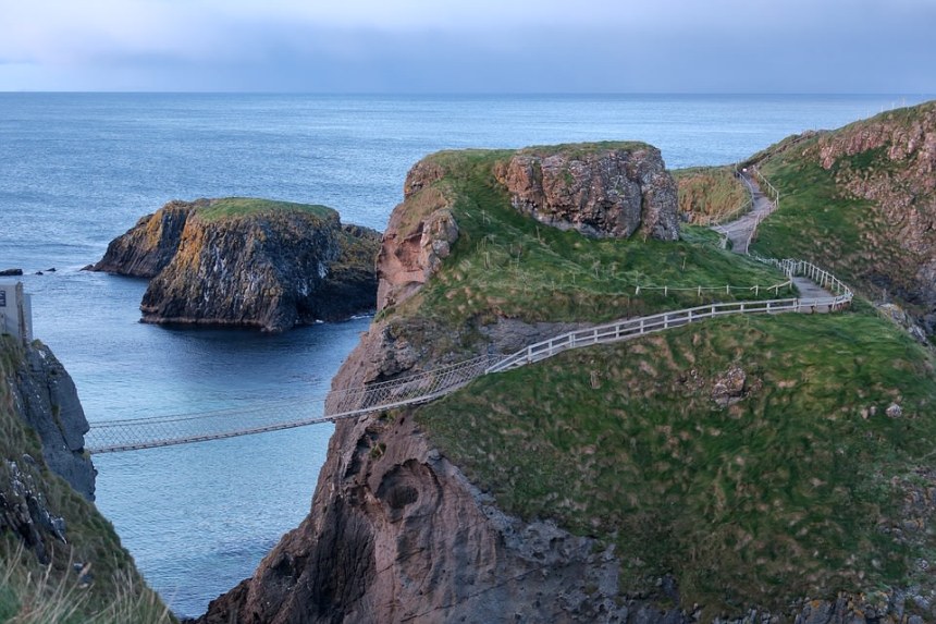 Carrick-a-Rede-bridge