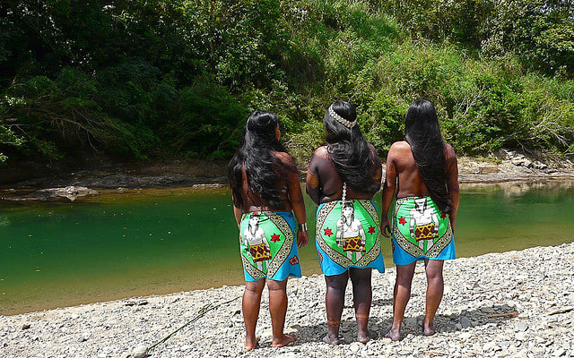 Panama - Chagres Park - Embera Puru Indianen