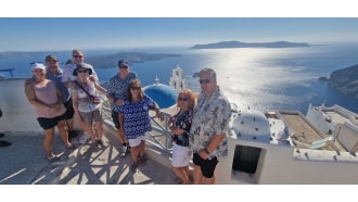 santorini-sightseeing