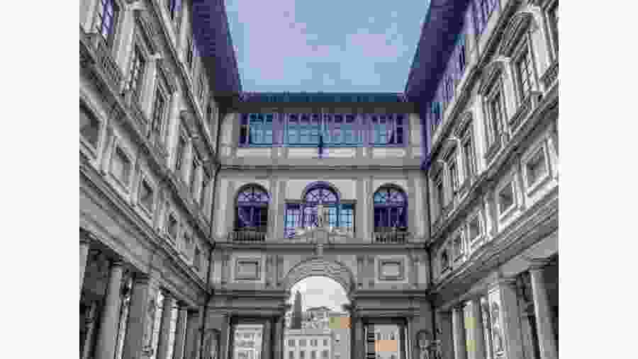 Uffizi Courtyard