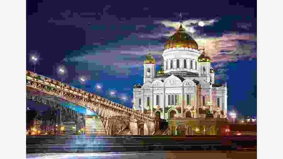 Stop by the Cathedral of Christ the Saviour