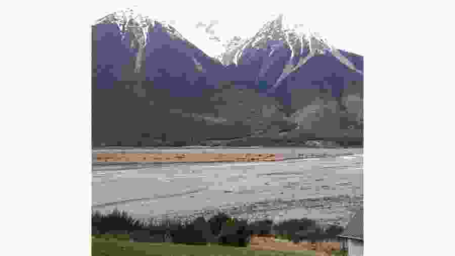 Snowy Peaks