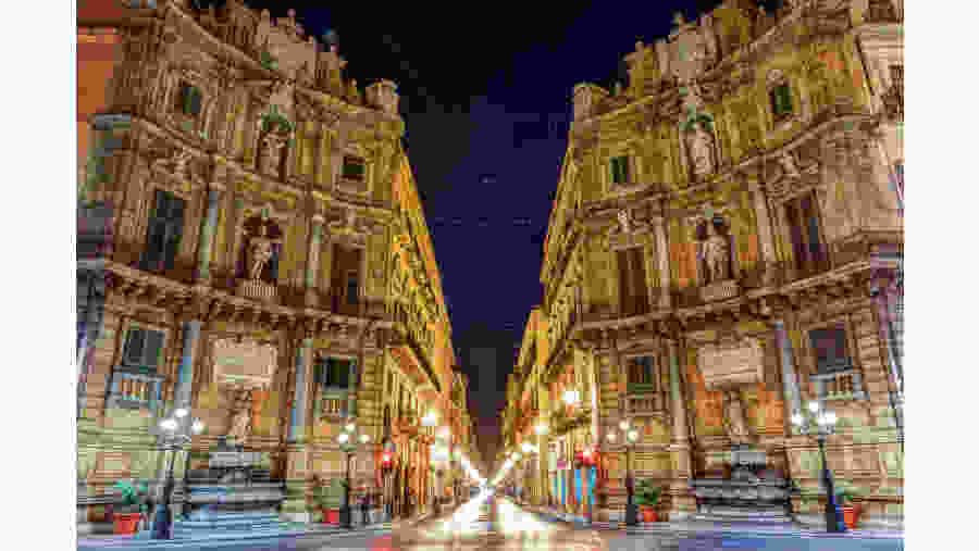 Four Corner Square, Palermo