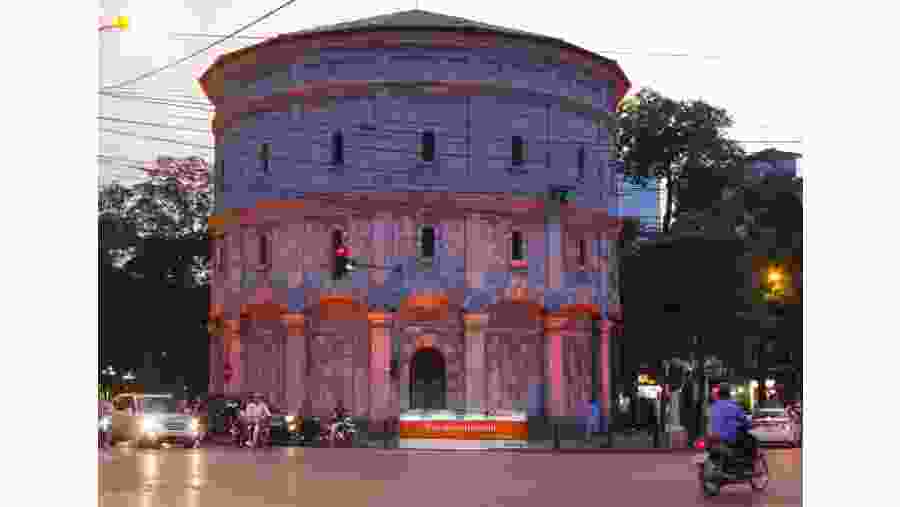 Spot the Hang Dau water tower at Hanoi