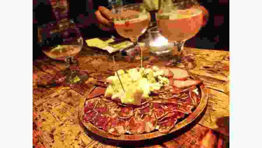 Food & Beer Tour in Belgium's Capital, Brussels