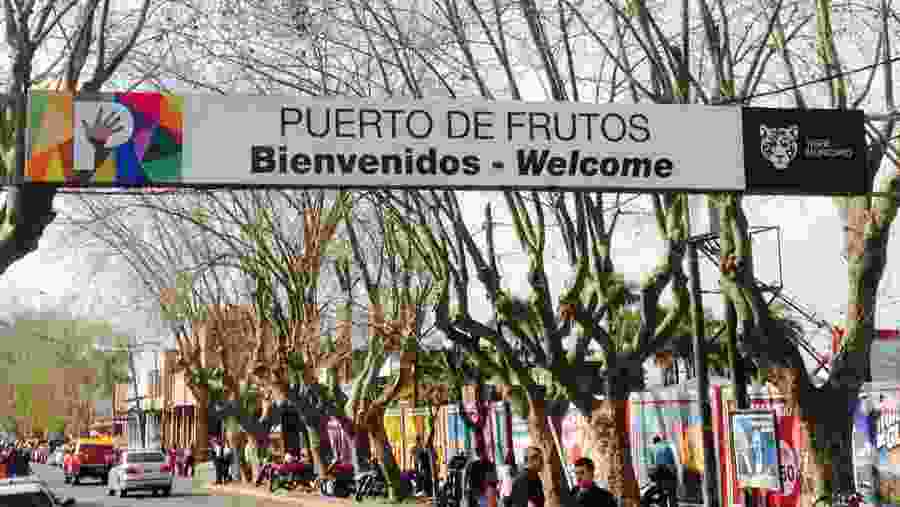 Streets of Tigre City, Argentina