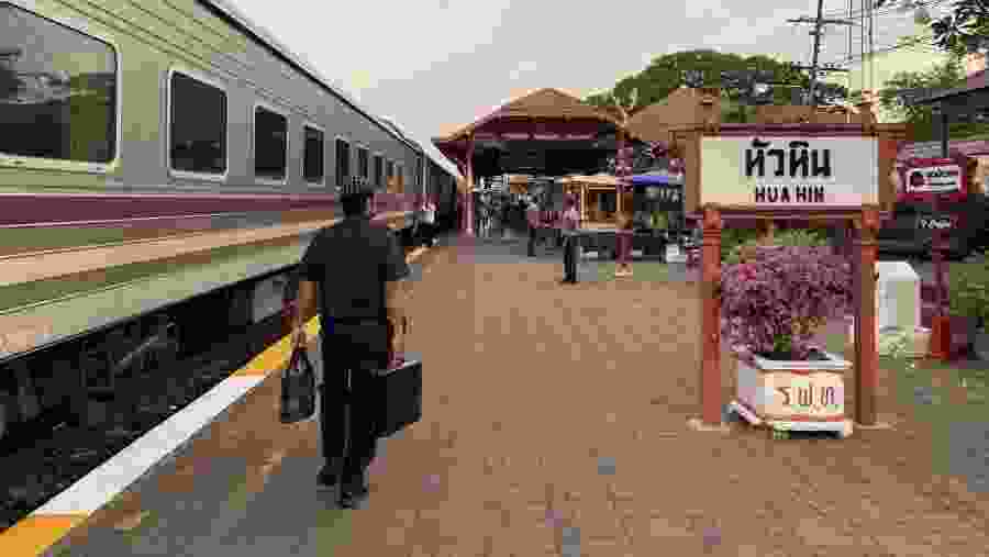 Huan Hin Railway Station