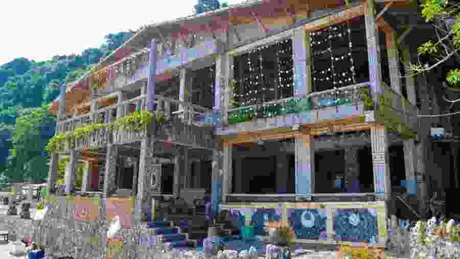 Sightseeing In Halong