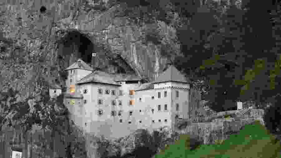 Predjama castle