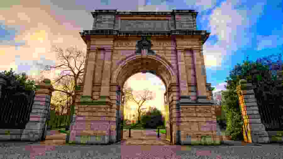Explore Dublin