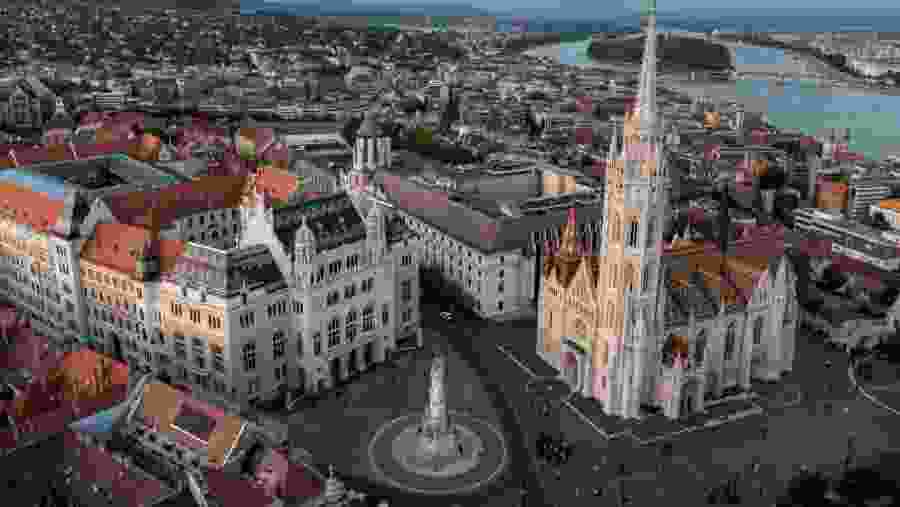 discover the secrets of the Buda Castle District