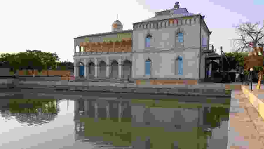 Sitorai Mohi Khosa palace