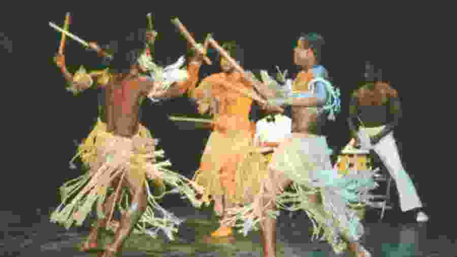 Enjoy the Maculelê Dance