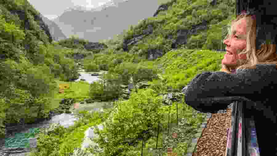 Travel through beautiful scenery