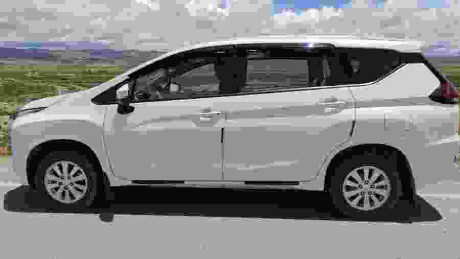 Brand new car 7 passengers